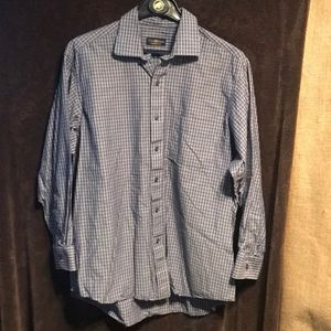Club Room size 16 1/2 32/33 dress shirt used